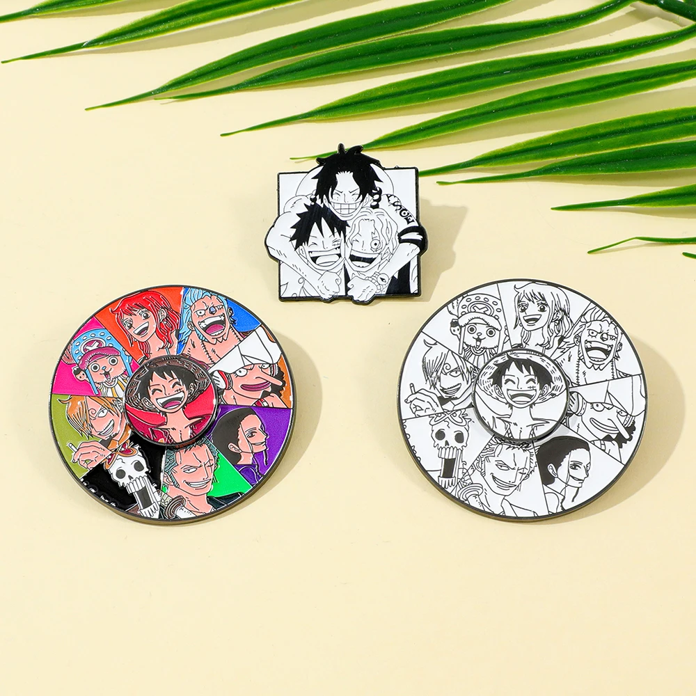 3 Pcs Anime One Piece Brooch L - Cosplay Prop Bag 评论和价格
